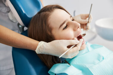O que é cárie dentária, como prevenir e tratamentos eficazes