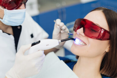 Clareamento dental: o que é, como funciona e quais os resultados